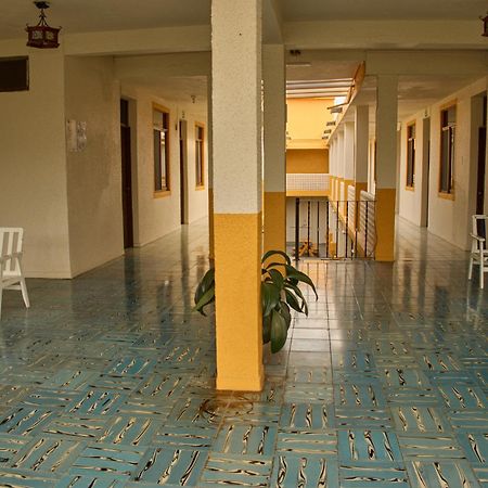 בארה דה נבידאד Hotel San Lorenzo מראה חיצוני תמונה