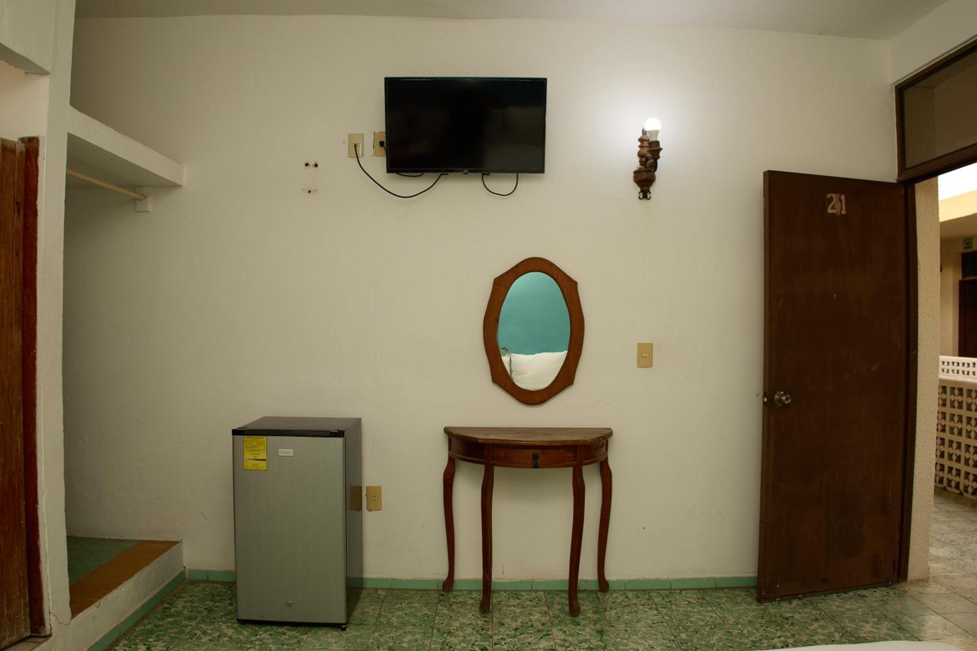 בארה דה נבידאד Hotel San Lorenzo מראה חיצוני תמונה