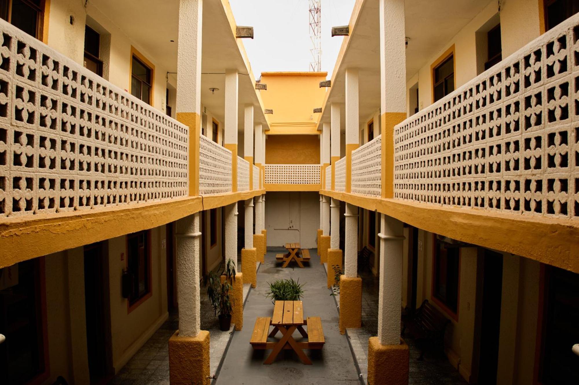 בארה דה נבידאד Hotel San Lorenzo מראה חיצוני תמונה