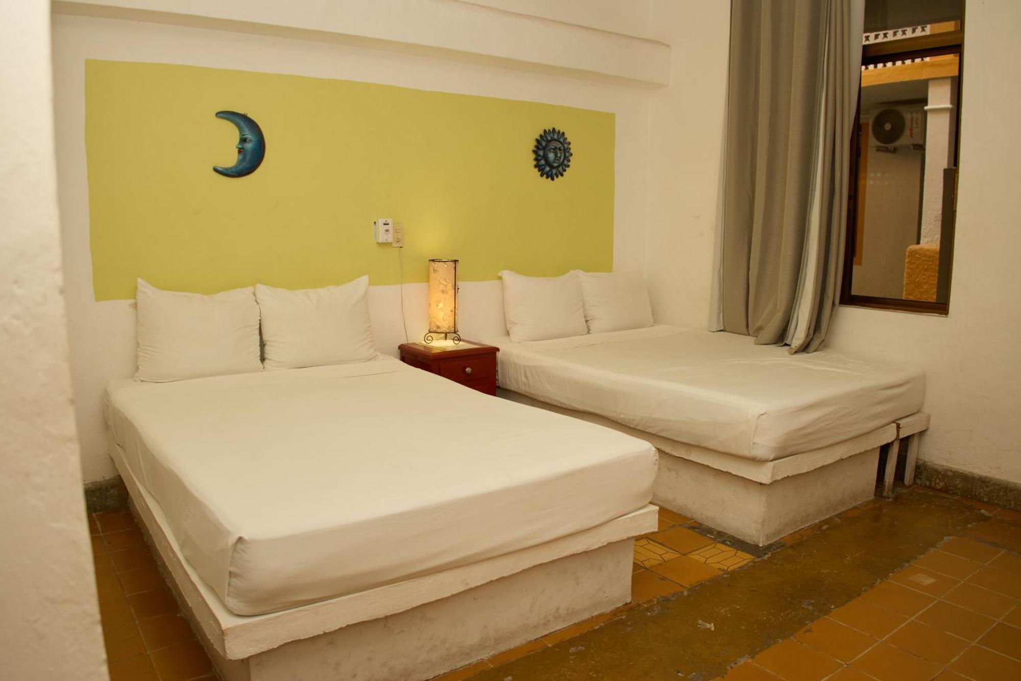 בארה דה נבידאד Hotel San Lorenzo מראה חיצוני תמונה