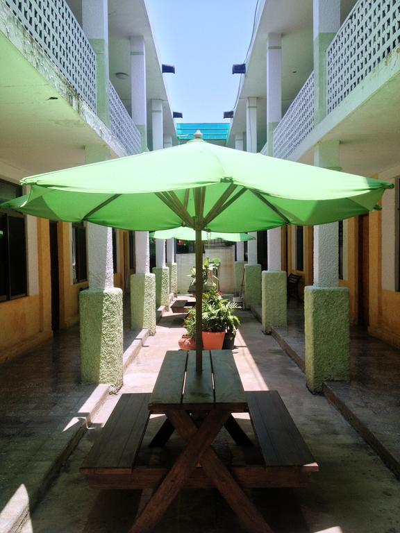 בארה דה נבידאד Hotel San Lorenzo מראה חיצוני תמונה